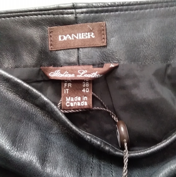 🌟Host Pick🌟DANIER COLLECTION~Italian Leather Skirt - Picture 2 of 16